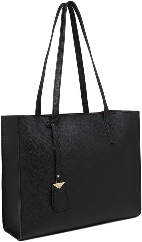 Sac fourre-tout noir en similicuir avec un pendentif doré et des poignées.