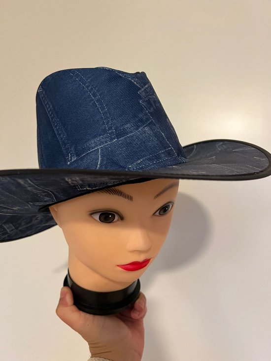 cowboy hoed Jeans print