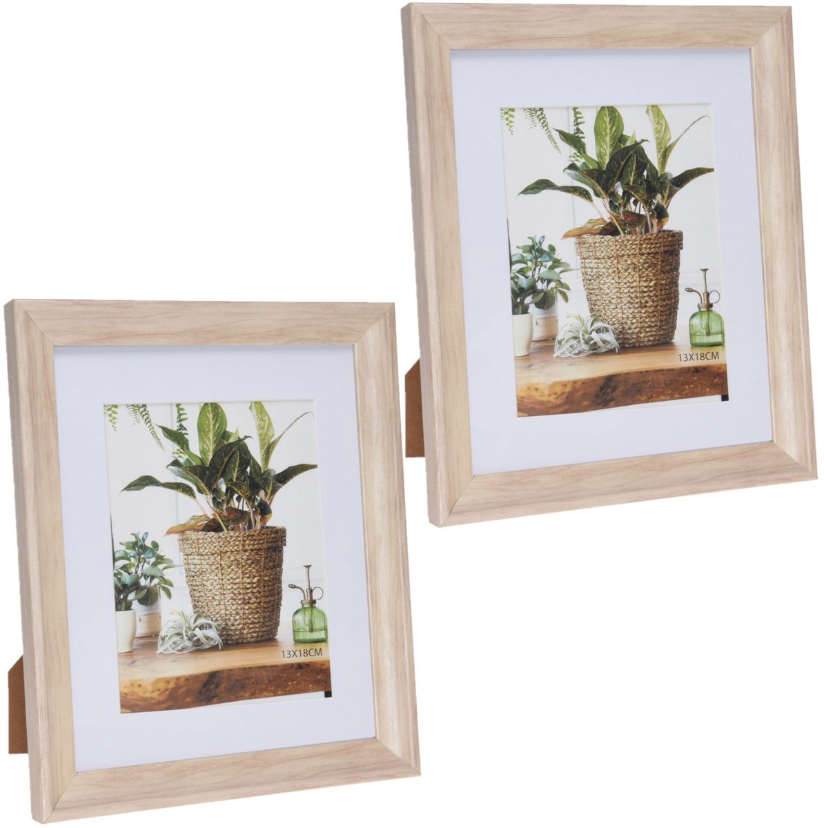 Home & Styling fotolijstje - 2x stuks - kunststof - hout look - geschikt voor foto 13 x 18 cm - staand en hangend - 29 x 24 cm Bruin