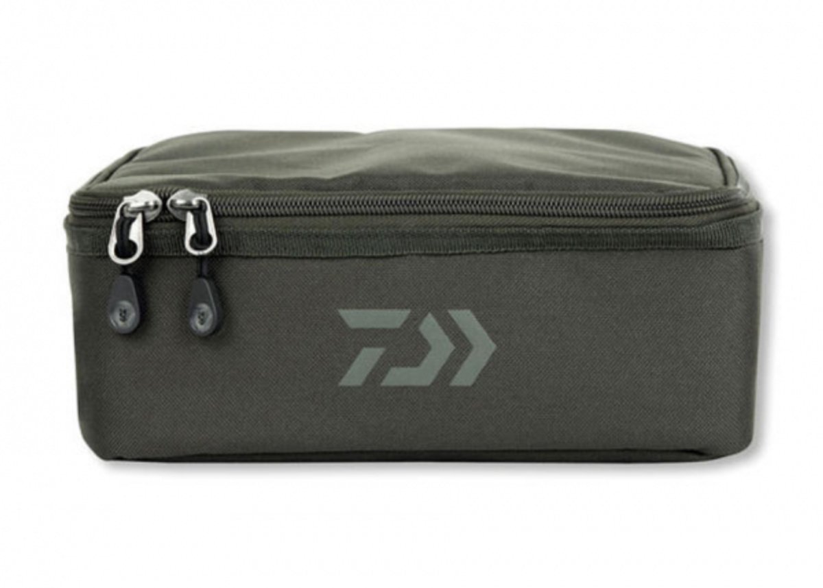 Daiwa Infinity Medium Accessory Pouch | Vistas
