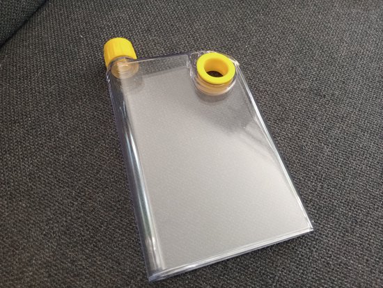 Gourde A5 Memobottle - Gourde plate avec Ring - Pratique à ranger