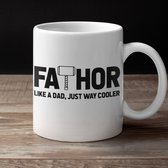 Vaderdag Cadeau Voor Man - Beker / Mok met tekst Fathor - Geschenk Mannen, Papa's & Vaders - Kleur Wit
