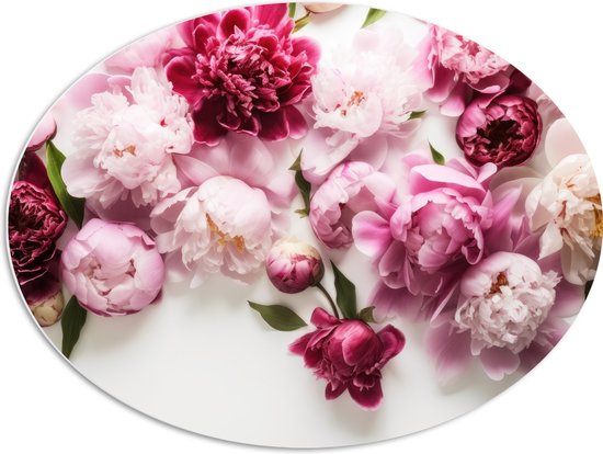 PVC Schuimplaat Ovaal - Mix van Roze Bloemen op Witte Achtergrond - 80x60 cm Foto op Ovaal (Met Ophangsysteem)