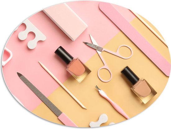 PVC Schuimplaat Ovaal - Patroon van Cosmetica Producten op Geel met Roze Oppervlak - 96x72 cm Foto op Ovaal (Met Ophangsysteem)