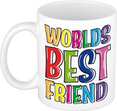 Bellatio Decorations Cadeau mok / beker - Worlds Best Friend - regenboog - 300 ml - voor vriend of vriendin