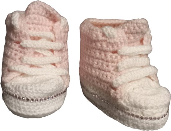 Gehaakte baby sneaker - Roze - 0-3 maanden - Siersteentjes
