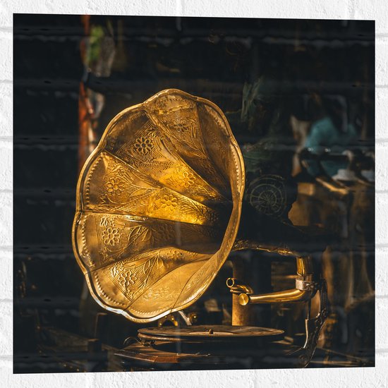 Muursticker - Gouden Glimmende Grammofoon - 50x50 cm Foto op Muursticker