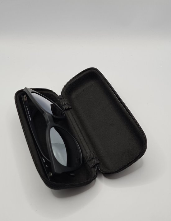 2 brillenkokers + 2 brillendoekjes / zwart / set van 2 brillendozen / cadeau / boîte de rangement / hard koker / Aland optiek - Aland optiek