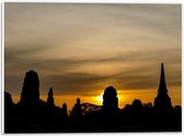PVC Schuimplaat- Silhouet van Boeddhistiche Tempels tijdens Zonsondergang - 40x30 cm Foto op PVC Schuimplaat