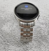 Fungus - Smartwatch bandje - Geschikt voor Samsung Galaxy Watch 6 (incl. Classic), Watch 5 (incl. Pro), Watch 4 - Horloge - Metaal - Streep - Zilver