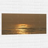 Muursticker - Oceaan - Zee - Bootje - Mensen - Zonlicht - 100x50 cm Foto op Muursticker