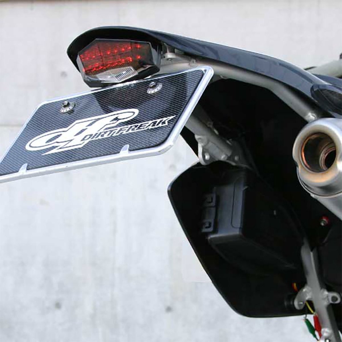 Drc Suzuki Drz 400 Sm Kentekenplaathouder Met Verlichting Zilver