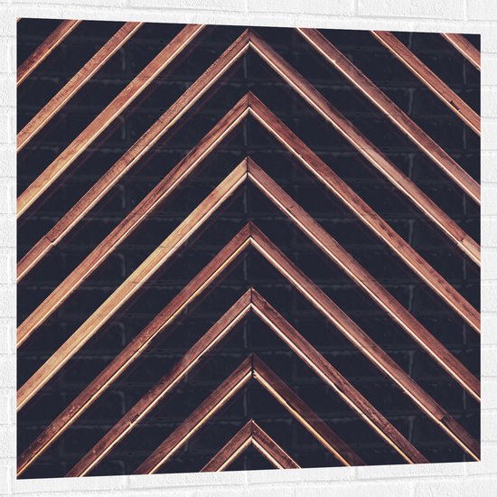 Muursticker - Roségouden Driehoeken Patroon tegen Grijze Achtergrond - 100x100 cm Foto op Muursticker