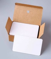 100 mini kaartjes in bewaarboxje - kleine blanco kaartjes - wit