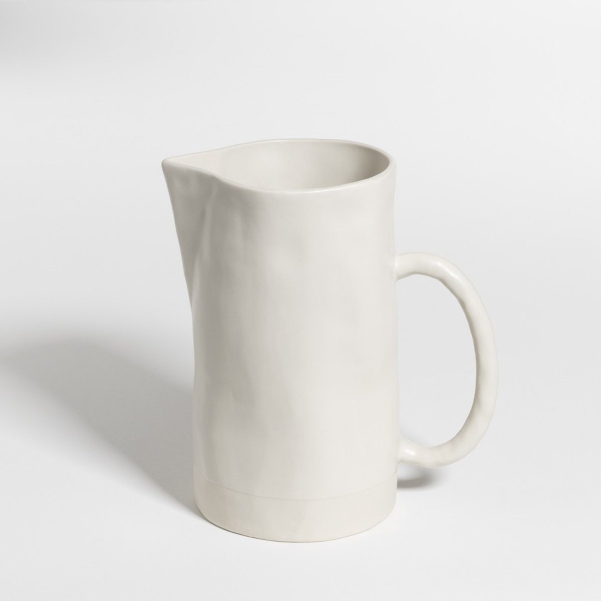 The Table atelier - waterkan - Ø 12 - 1,9L - keramiek - handgemaakt - creme