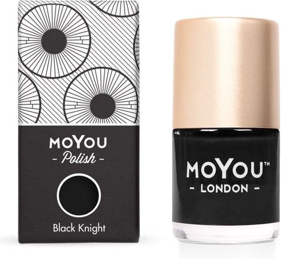 MoYou London "Black Knight" nagellak in een flesje met gouden dop. De verpakking heeft een zwart-wit gestreept patroon met cirkels.