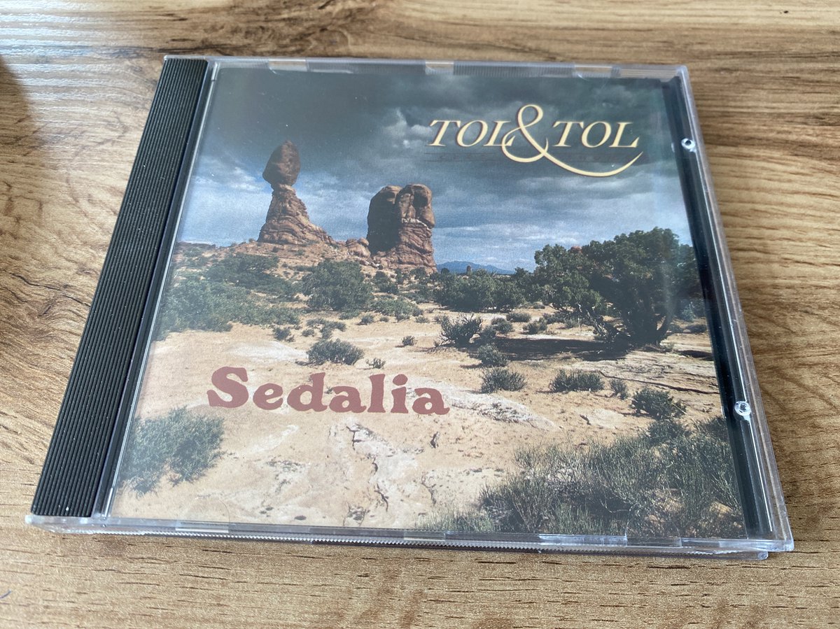 Sedalia von Tol & Tol