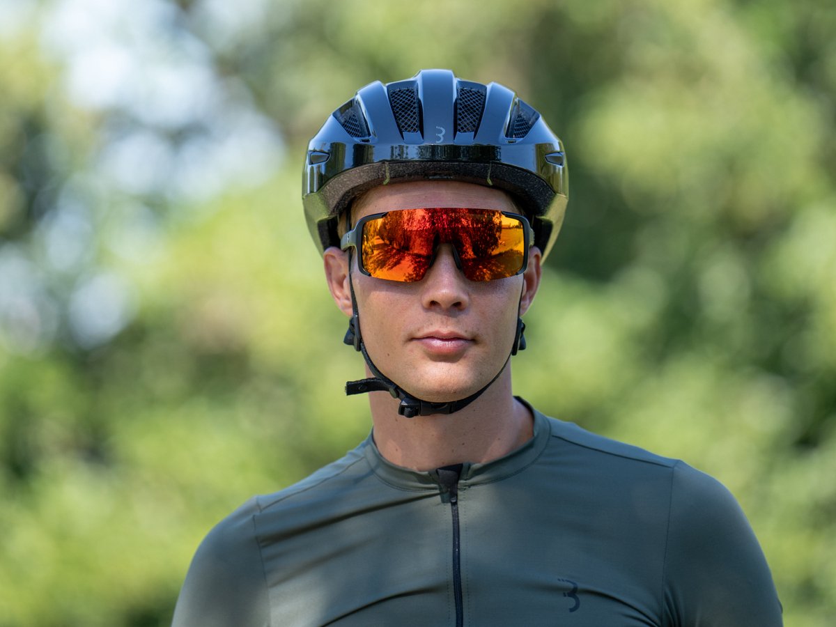 BBB Cycling Racefiets Helm - Medium: 52 - 58 CM - Wielrennen, MTB & Stadfiets - Wasbare Padding - Met Bevestiging Achterlicht - Fietshelm Dames & Heren - Glanzend Zwart - Condor 2.0 BHE-173 – foto 3