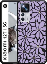 Cazy Hoesje Zwart geschikt voor Xiaomi 12T/12T Pro Abstracte Paarse Bloemen