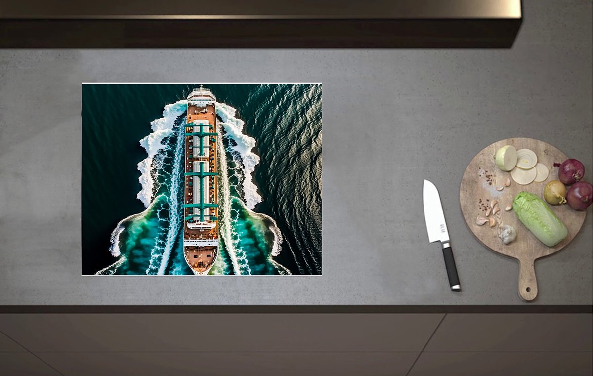 Inductieplaat Beschermer - Bovenaanzicht van Groot Cruiseschip Varend over de Golven van de Zee - 60x52 cm - 2 mm Dik - Inductie Beschermer van Vinyl