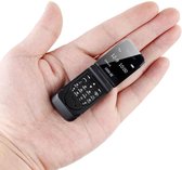 Slechts 4CM bij 1.5CM Mini GSM met bluetooth | Mini mobiele telefoon | Mobiel | Kleinste ter wereld | Pocket size | SMS en Bellen