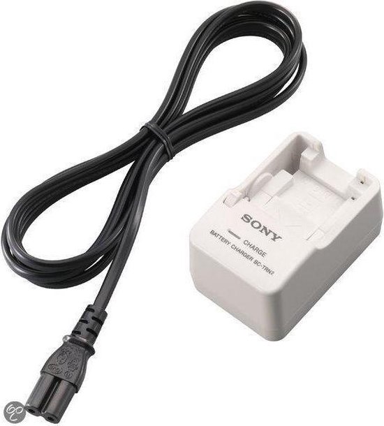 techno line BC 700 Ladegerät inkl. 4BL Akku (2600mAh) Kit