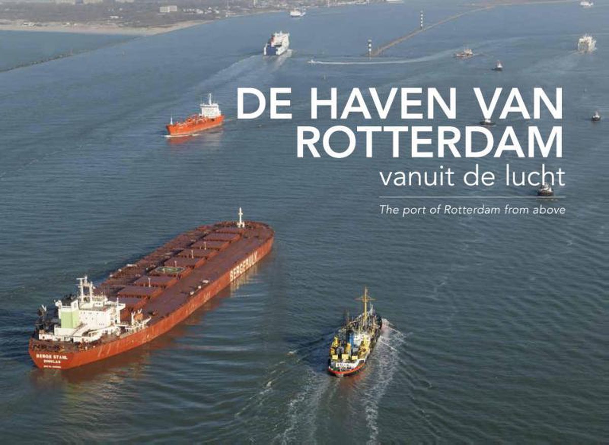 De haven van Rotterdam vanuit de
