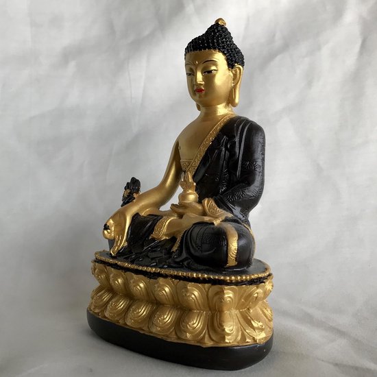 Sculpture Blanche D'un Bouddha Assis Image éditorial - Image du