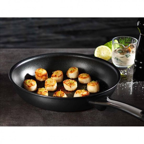 Tefal Renew On Keramische koekenpan 28 cm Zwart | | Pannen Tefal Renew On Keramische koekenpan 28 cm Zwart | | Pannen
