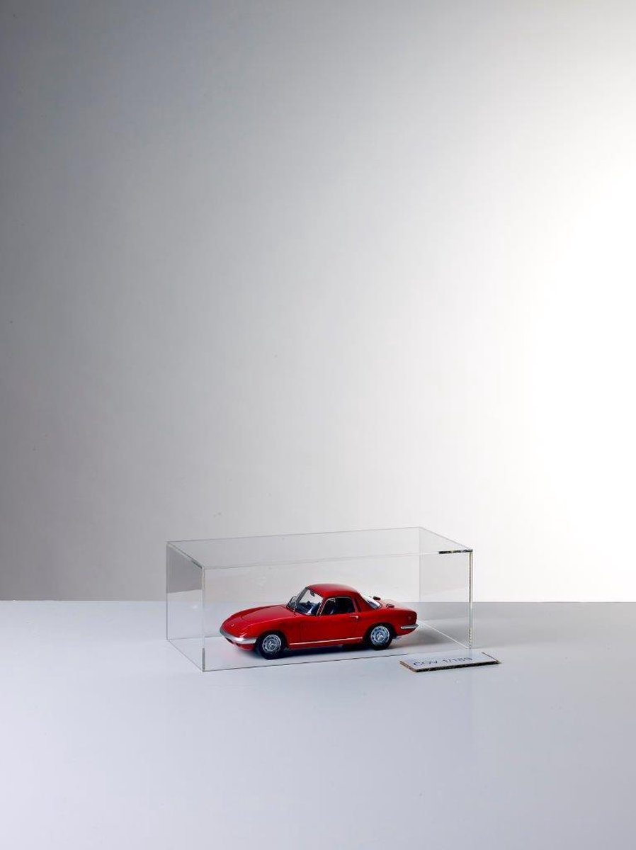 COV 1/18S – 28 x 13,5 x 10 cm