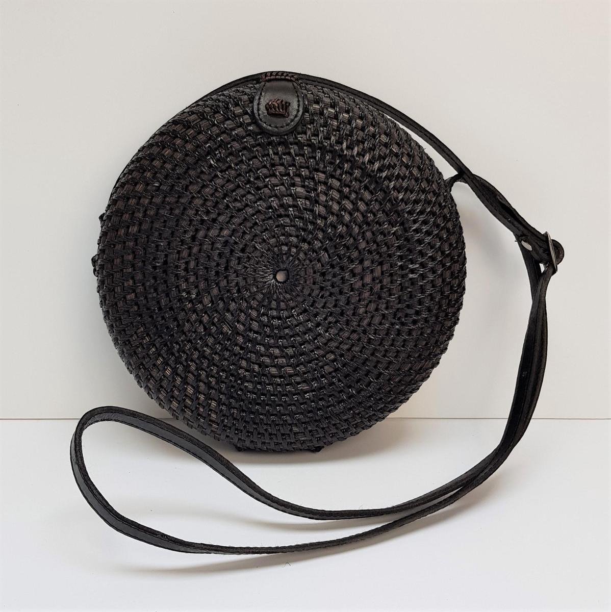 DUA Black Curved Bali Round Rattan Bag Zwart Rieten Ronde Tas