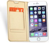 Hoesje geschikt voor Apple iPhone 6 Plus / 6s Plus - Lederen Wallet Hoesje Goud - 360 Graden Beschermend Telefoonhoesje