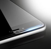 Bescherm glas voor je iPhone 7. (tempered glass 9H) zonder dubbelvorming !  NU 1 kopen = 1 GRATIS