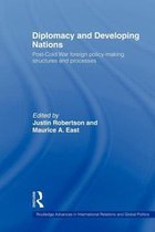 Routledge Advances in International Relations and Global Politics- Diplomacy and Developing Nations