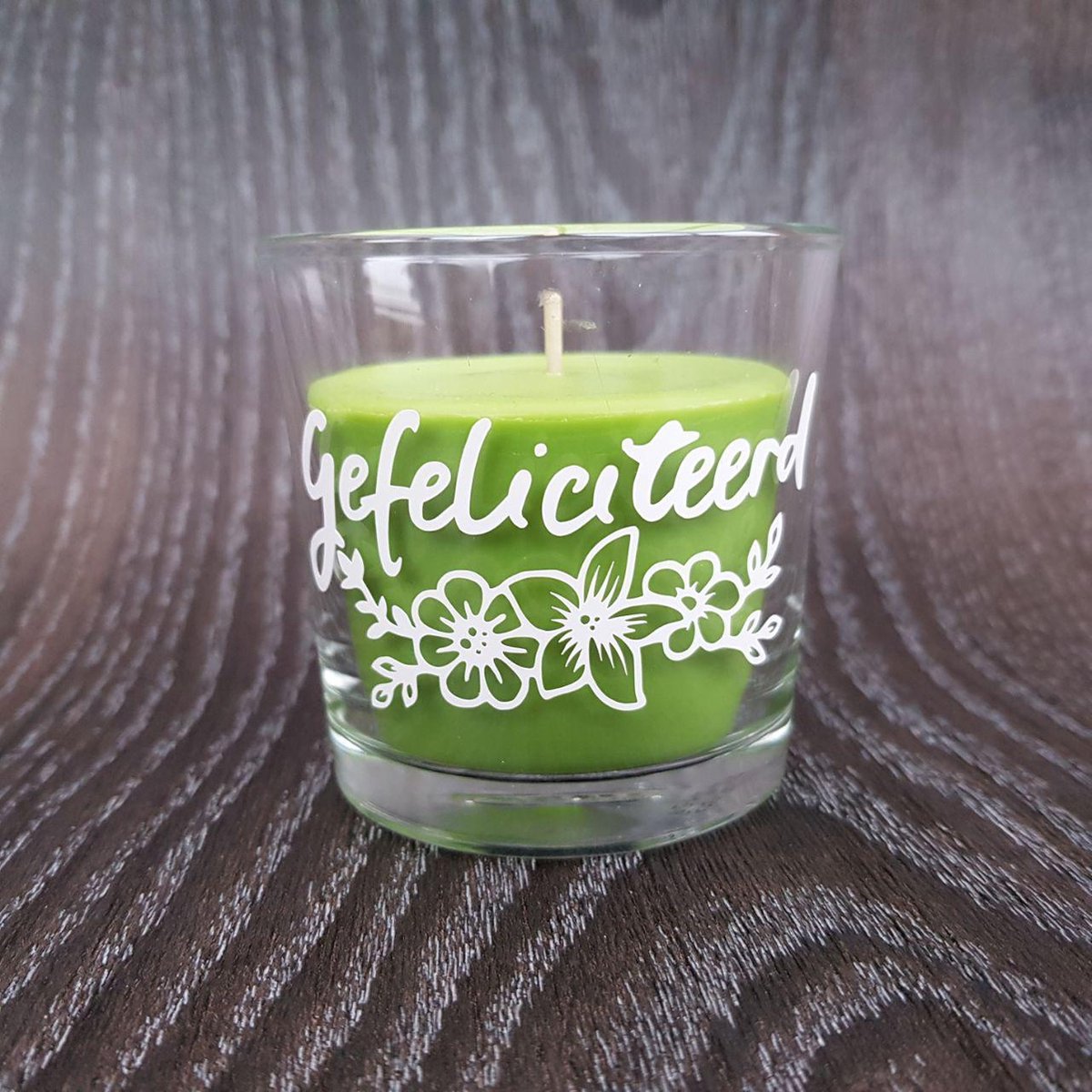 Bougie parfumée verte (pomme / poire) avec le texte "Félicitations" |  bol.com