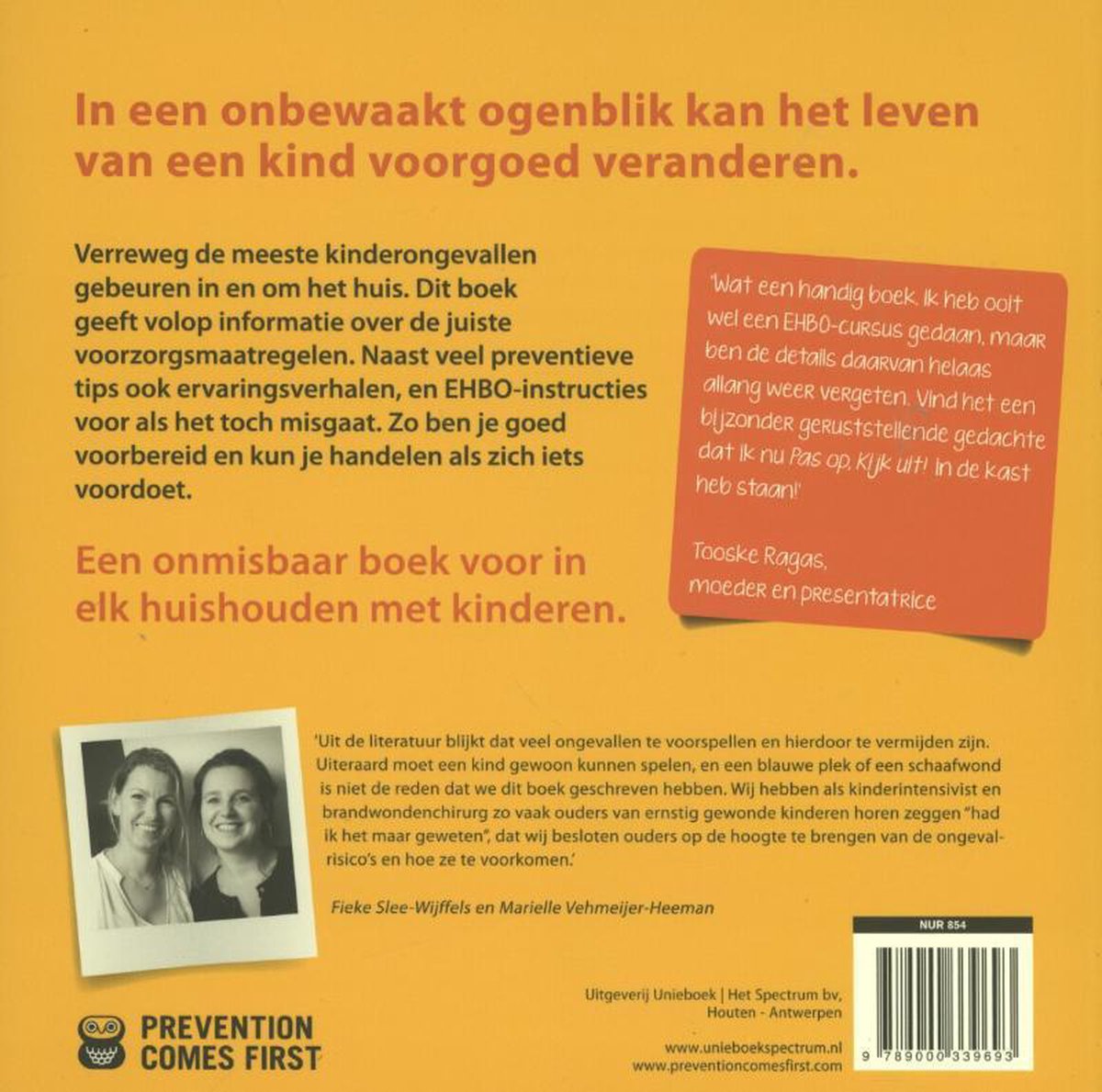 Boek met een gele kaft. Linksonder twee vrouwen. Rechtsboven een tekst in het oranje en roze.