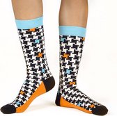 Vane design herensokken - mt 41 - 46 - heren sokken met zwart wit motief en oranje en turquoise accenten