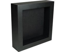 Elegant zwart houten lijst 16 x 16 cm met zwart achtergrond