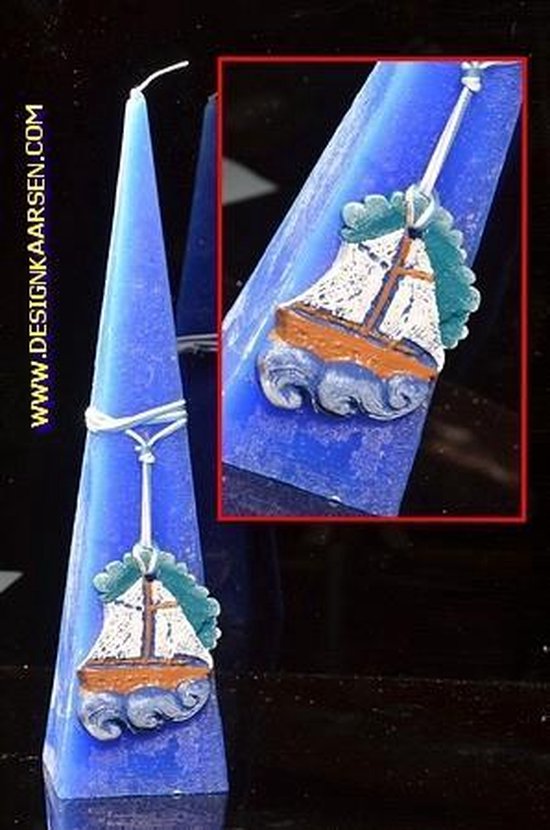 Bougie de mer, BLEU, avec bateau de pêche, pyramide 30 cm