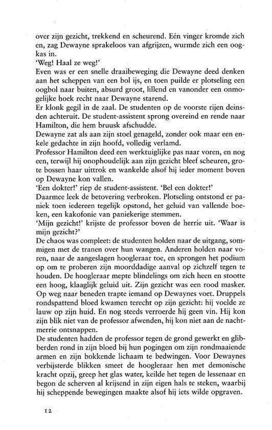 Tekstpagina 12 uit een boek, beschrijvend een chaotische scène in een collegezaal.