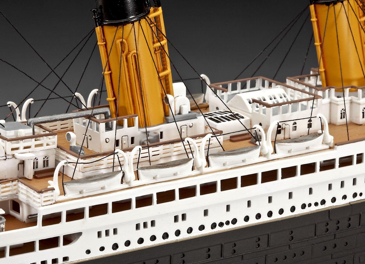 Revell Modelbouwpakket Schepen - 05715 Gift-Set 100 Years Titanic - 1:400 — afbeelding 23