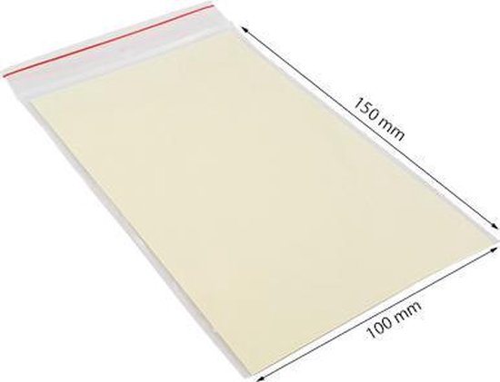 Transparant gripzakje met afmetingen 100 x 150 mm, met een crème-kleurig vel papier erin.