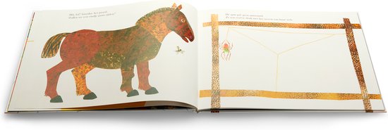 Een paard met bruine en oranje tinten en een vlieg.