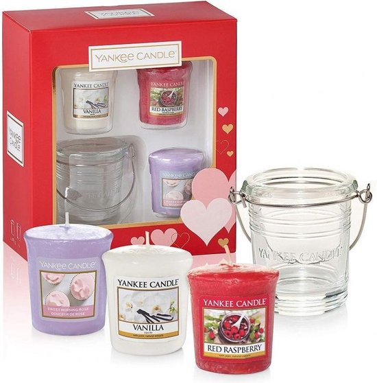 Yankee Candle 3 votive & 1 Holder gift set