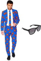Heren kostuum / pak met Superman print maat 52 (XL) - met gratis zonnebril