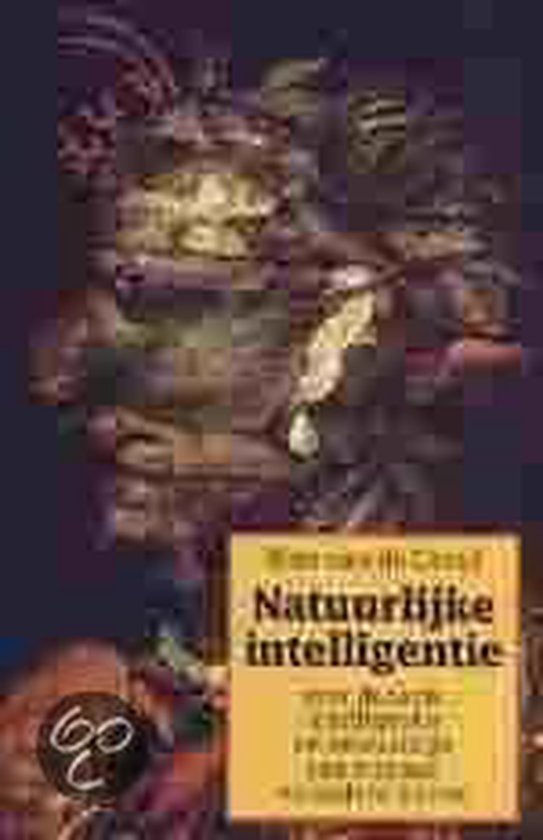 Boekomslag van 'Natuurlijke intelligentie', met een portret van een gezicht omgeven door bladeren en takken.