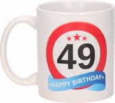 Tasse / tasse de signe de route d'anniversaire de 49 ans
