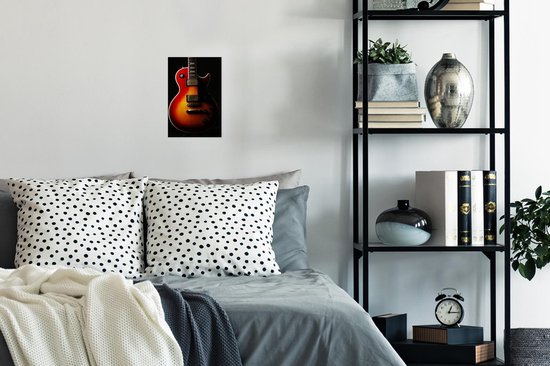 Poster 20x30 cm - Een roodkleurige elektrische gitaar - Posters - Kamer decoratie - Wanddecoratie woonkamer - Muurdecoratie slaapkamer
