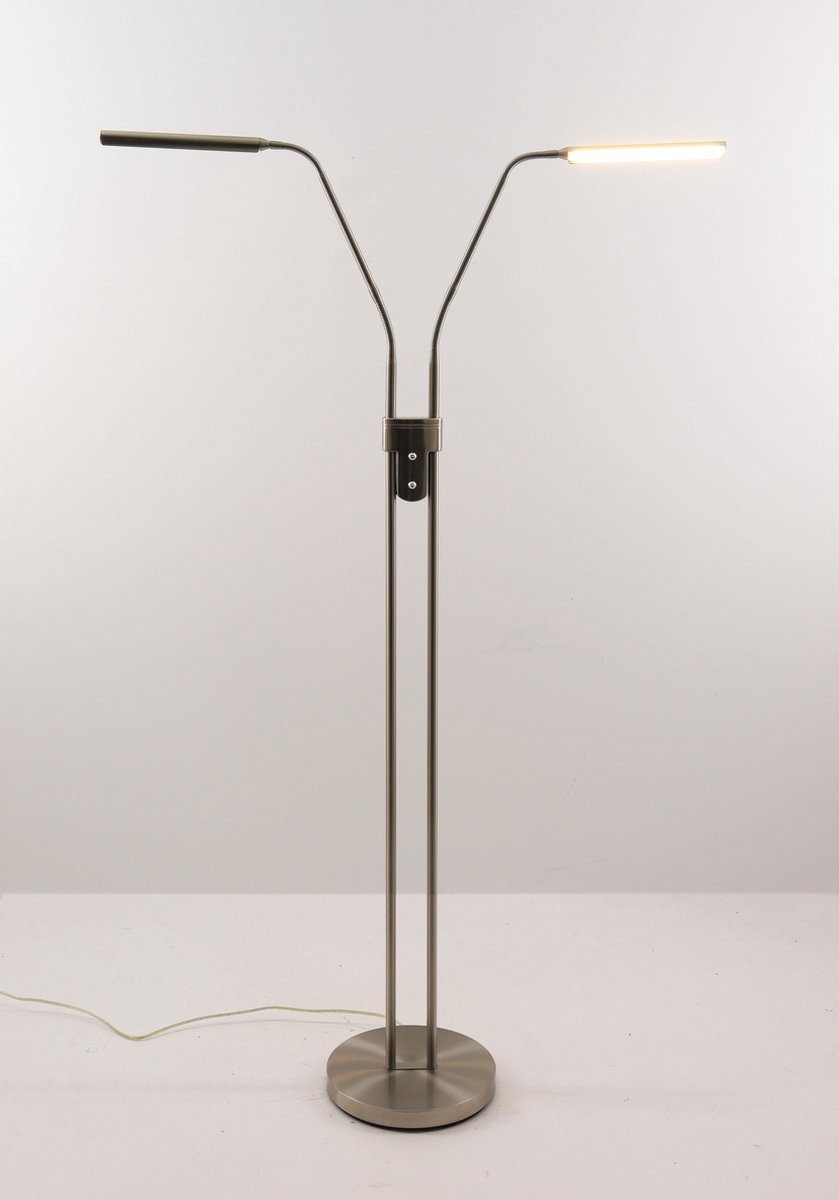 Highlight 4 jaar garantie op LED Murcia dubbele vloerlamp leeslamp chroom rvs 2 lichts H 145 cm