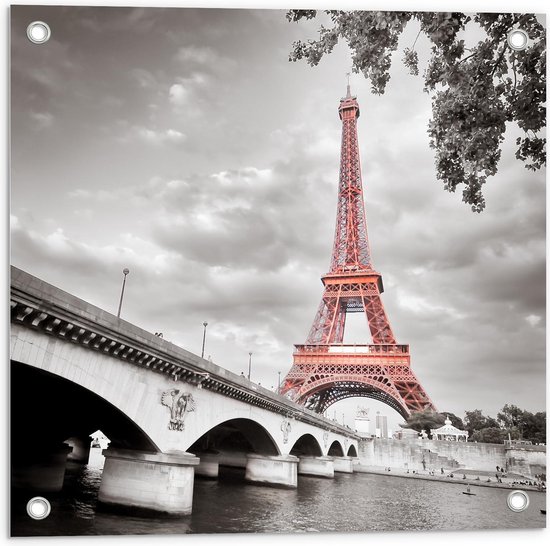 Tuinposter – Rode Eiffeltoren in Zwart/Wit Parijs - 50x50cm Foto op Tuinposter  (wanddecoratie voor buiten en binnen)